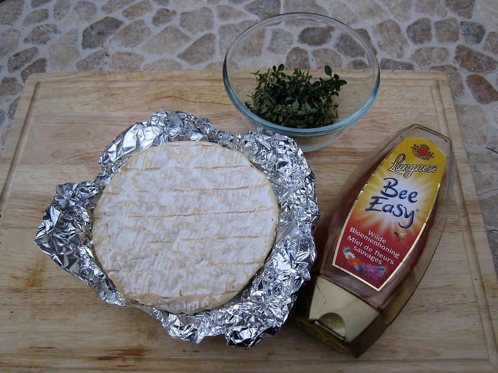 camembert02.jpg