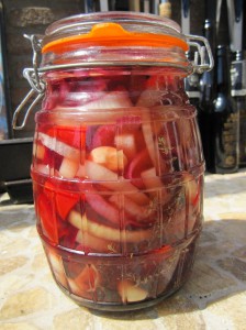 red-white pickled onions04